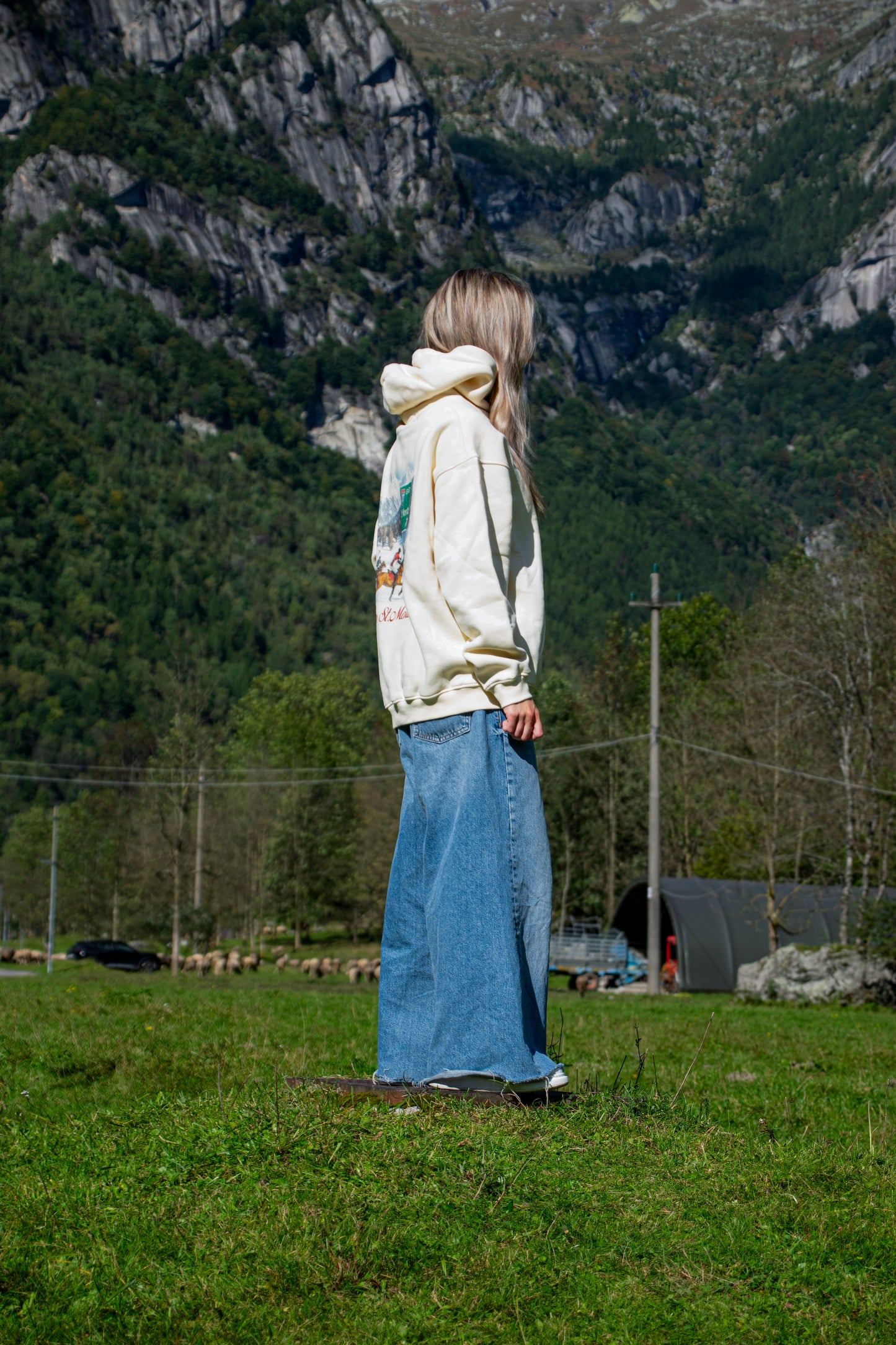 VHERSO ST.MORITZ CLUB HOODIE