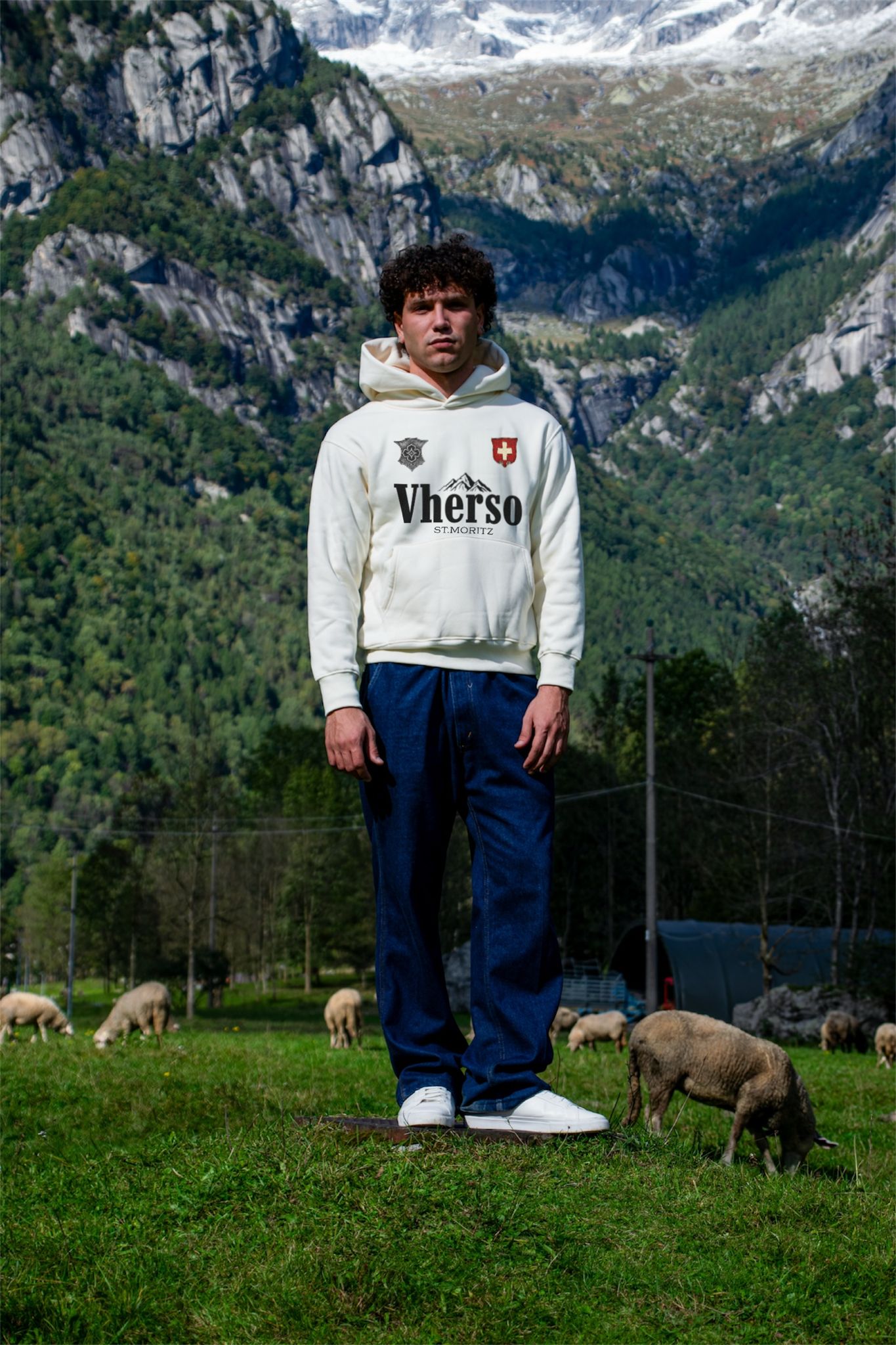 VHERSO ST.MORITZ HOODIE